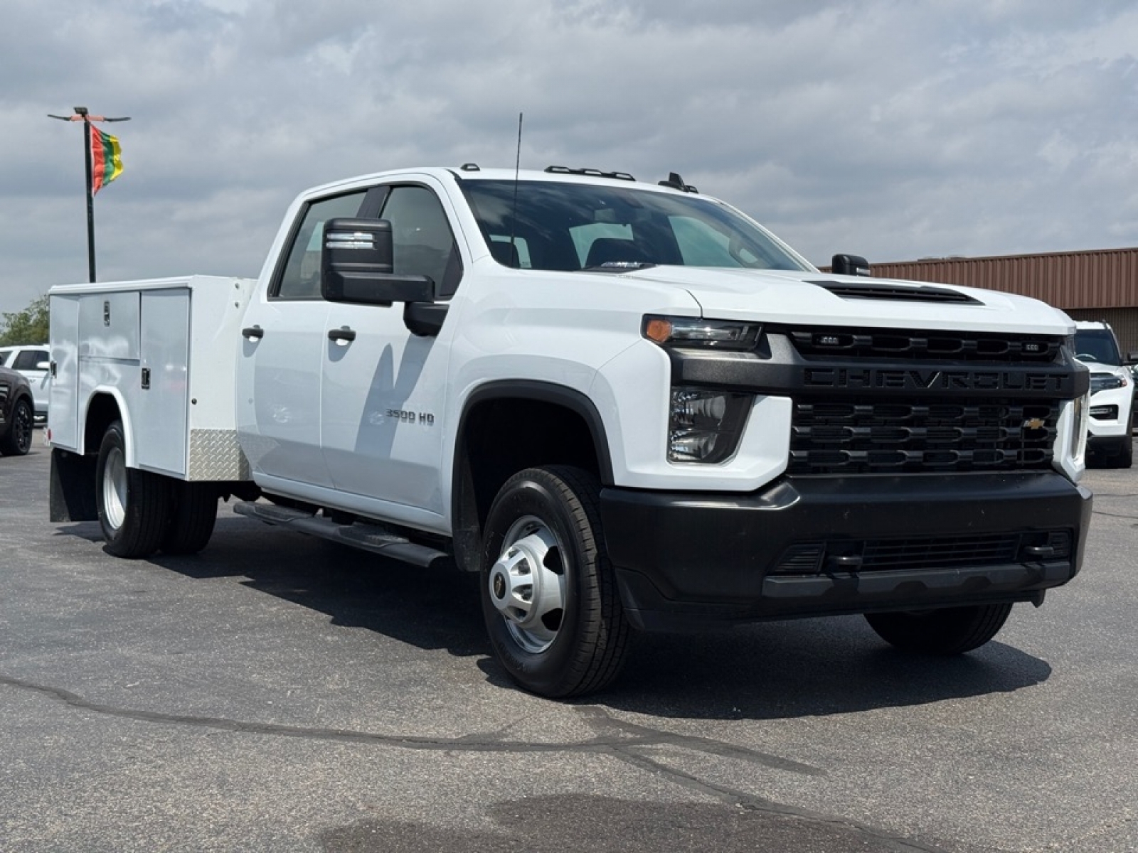 chevrolet silverado 3500 chassis cab 2023 1GB4YSEY8PF200141 image chevrolet silverado 3500 chassis cab 2023 1GB4YSEY8PF200141 image